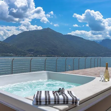 Villa Del Sasso Cremia Lakefront Villa With Jacuzzi And Pool וילה