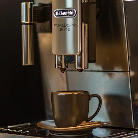 וילה Villa Del Sasso Cremia Lakefront Villa With Jacuzzi And Pool Cremia