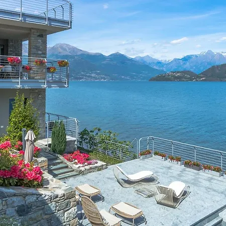 Villa Del Sasso Cremia Lakefront Villa With Jacuzzi And Pool וילה *