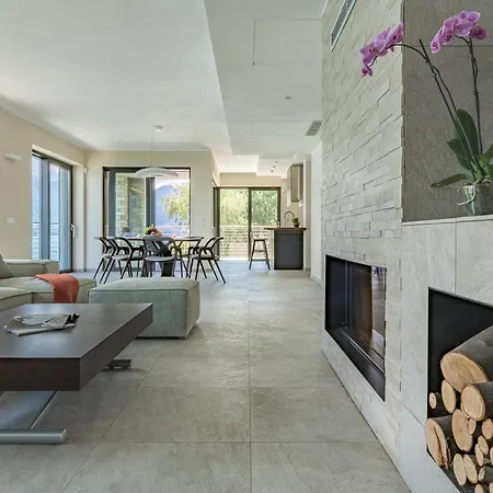 Villa Del Sasso, Cremia Lake Como Вилла Кремия